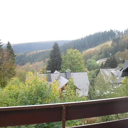 First Class Daire Winterberg